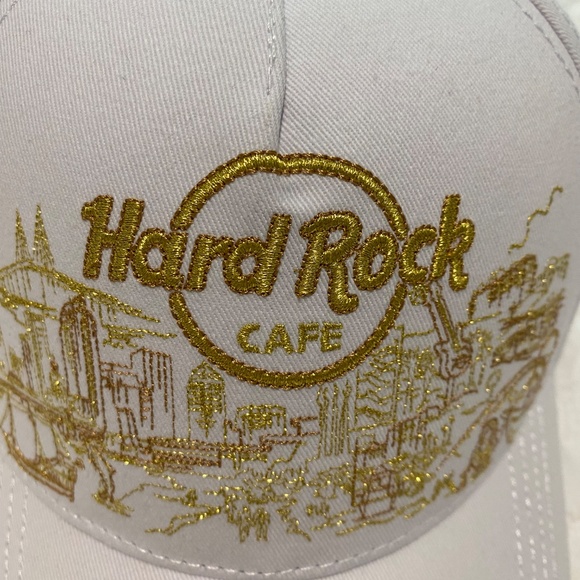 Hard Rock Cap (Bundled with Key Ring and Pin) - Picture 2 of 12